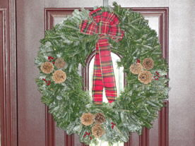 delux Christmas wreath image